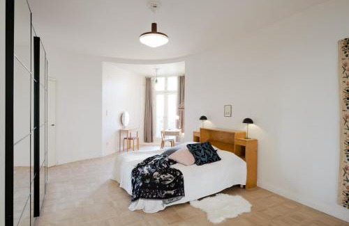 Hietalahti Apartment | Hotel-standard design apartment with sea view