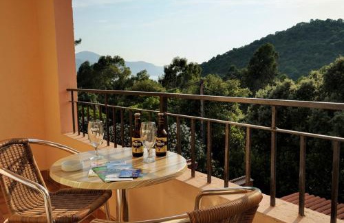 Serriera Hotel | Hotel Stella Marina