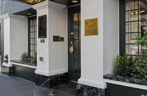 Fillmore District Condo | Hotel Suite at Wyndham Inn at the Opera Resort