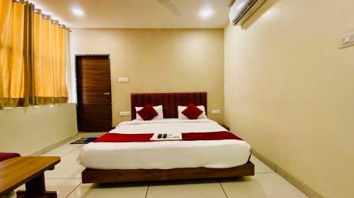 Indore Hotel | Hotel Sukh Vilas