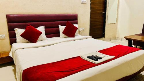 Indore Hotel | Hotel Sukh Vilas