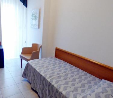 Marina Centro Hotel | Hotel Sunset