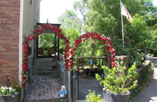 Heiligenhaus Hotel | Hotel Talburg