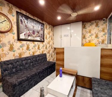 Ujjain Hotel | Hotel Tathaastu Palace