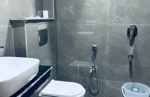Mahipalpur Hotel | Hotel The Rise