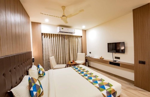 Rajkot Hotel | Hotel the Rivera Rajkot