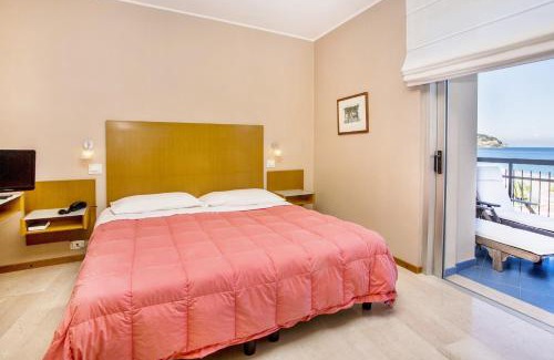 Spotorno Hotel | Hotel Tirreno