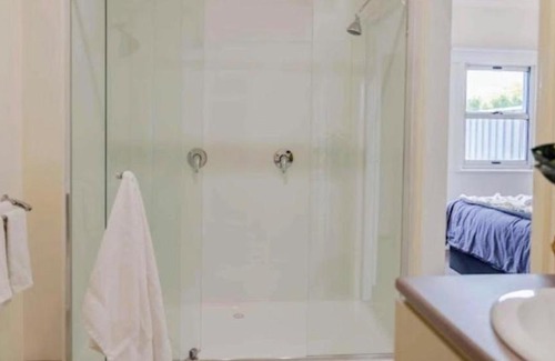 Trentham Apartment | Hotel Trentham Villa 1