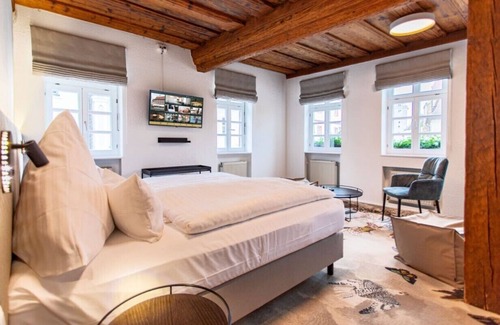 Volkach Hotel | Hotel Tuchhaus
