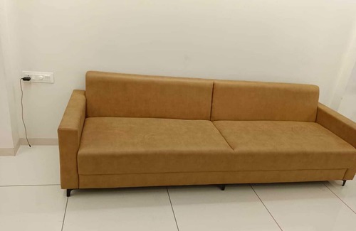 Surat Hotel | Hotel Tulsi