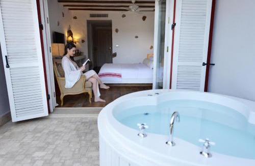 Fethiye Hotel | Hotel Unique-Boutique Class - Adults Only