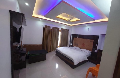 Bullawala House | Hotel Valley View Kempty Fall