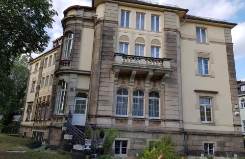 Seevorstadt-Ost/Grosser Garten Hotel | Hotel-Villa Lalee