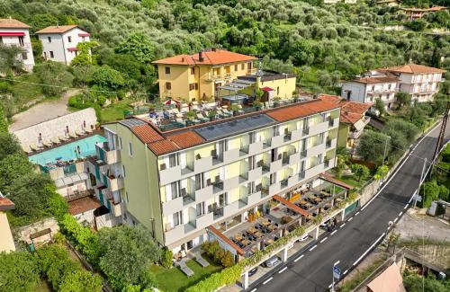 Malcesine Hotel | Hotel Villa Smeralda
