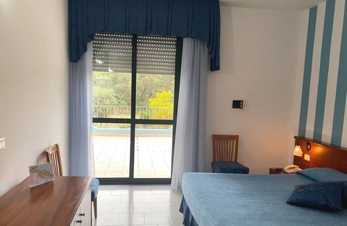 Specchiarica Hotel | Hotel Villaggio Aurora