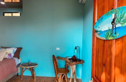 Canton Parrita Hotel | Hotel Vista Bonita - Monkey Room