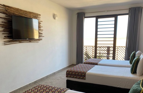 Manaure Hotel | Hotel Wayira Beach by On vacation