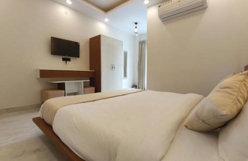 Dehradun Hotel | Hotel Y J Manor