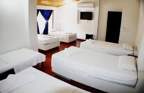 Honda Hotel | Hotel y Parque Acuatico Agua Sol Alegría