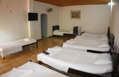 Honda Hotel | Hotel y Parque Acuatico Agua Sol Alegría