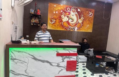 Allahabad Hotel | Hotel Yash