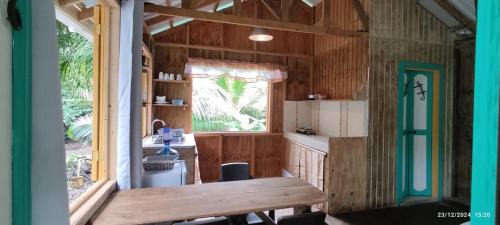 Aguamansa Hotel | Hotel YELLOW HOME Providencia Isla