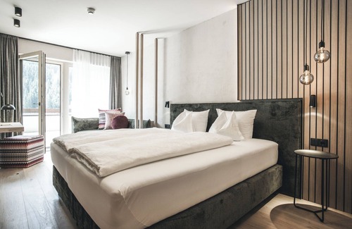 Sankt Anton am Arlberg Hotel | Hotel zur Pfeffermühle