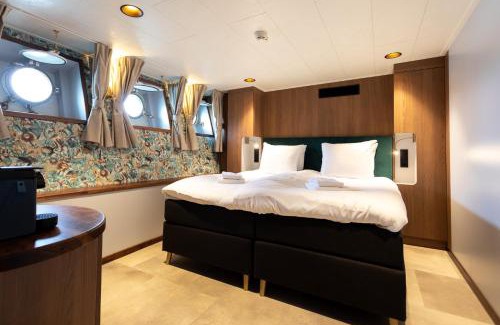 Vlissingen Hotel | Hotelboot Koningin Emma I Kloeg Collection
