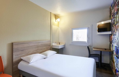 Plan de Campagne Hotel | Hotelf1 Marseille Plan De Campagne N°1 (Rénové)