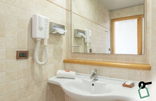 Santa Maria di Leuca Hotel | HOTIDAY Room Collection - Leuca Lungomare