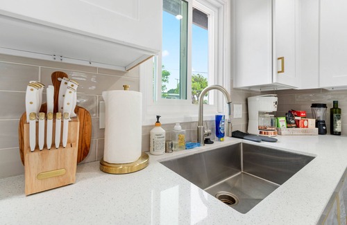 Serra Mesa House | HotTub & Luxury Home In the Heart of San Diego!