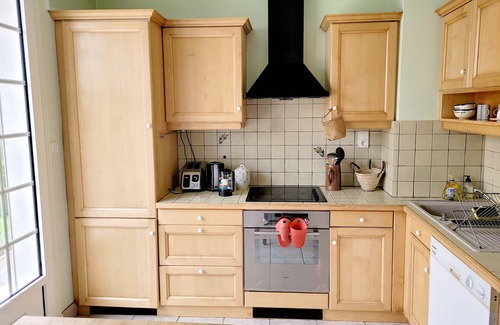 Houlgate House | Houlgate Family villa in a quiet cul-de-sac 800 metres from the beach