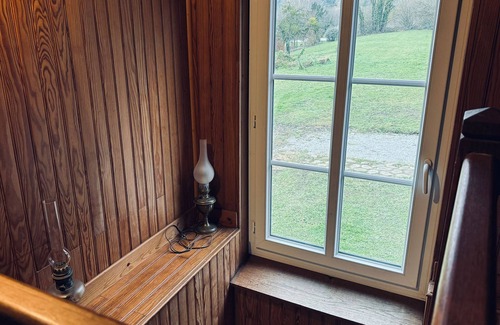 Coucy-le-Chateau-Auffrique House | House with castle view