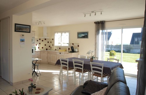 Plouneour-Trez House | House with view of the bay the beach 80 metres away