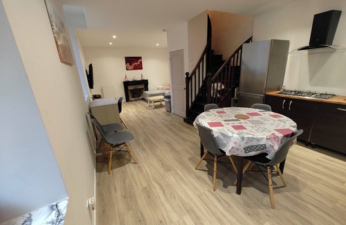 Villemoirieu House | House 10 people