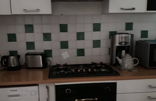 Oloron-Sainte-Marie House | HOUSE 110 M2 WITH ENCLOSED GARDEN