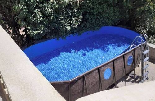 Orange House | House 140 m², 5 bedrooms, swimming pool, near center