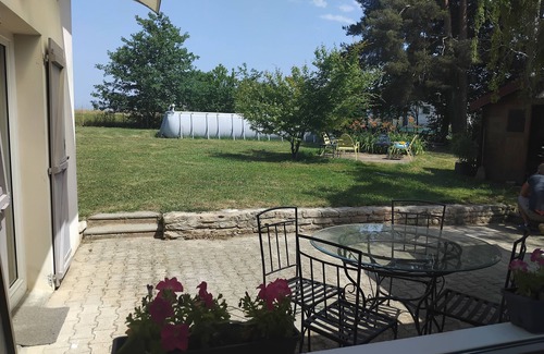 Chevigny-en-Valiere House | House 2.4.6 persons with swimming pool, petanque court near Beaune Vignoble