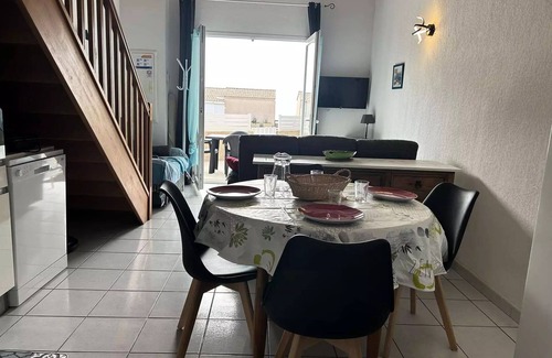 Saint-Pierre-la-Mer Villa | House 2 rooms mezz 5 sleeps SAINT PIERRE LA MER