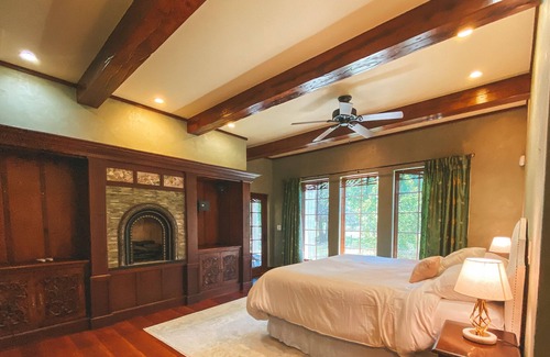 Morriston House | House 20 Acres/Barn/Stalls