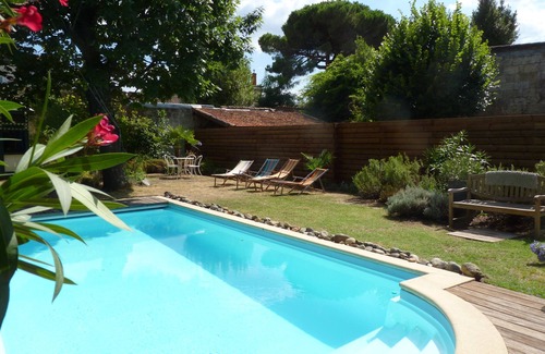 Nansouty-Saint-Genes House | House 200 M2 with garden and pool in Bordeaux
