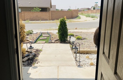 Westgate Heights House | House 3 bd 2.5 bathrooms