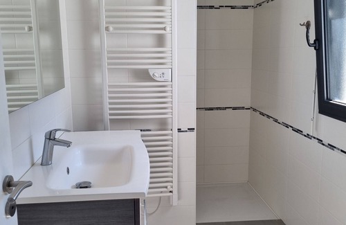 Plozevet House | House 3 kms from the sea 1km from all amenities