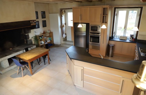 Pace House | House 315 sqm, Rennes, 15 people, heated pool