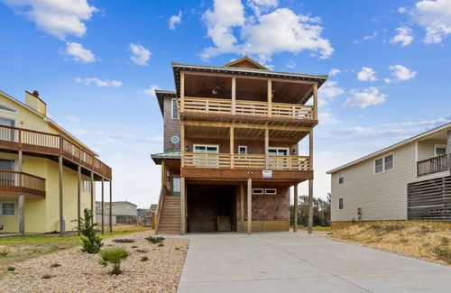 Kill Devil Hills House | House ∙ 4 bedrooms ∙ 11 guests