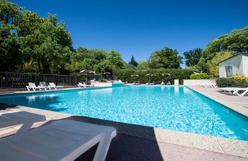 Montreal House | HOUSE 4A - Terrace, garden furniture, beautiful view, swimming pool, summer entertainment