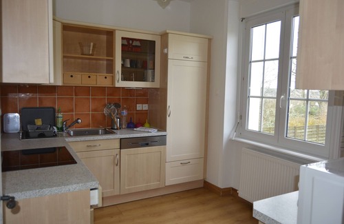 Crozon House | House 5 Bedrooms, 2 bathrooms, enclosed garden 800m from Morgat beach