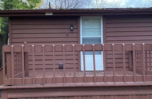 Put-in-Bay Cabin | House 70 Oasis
