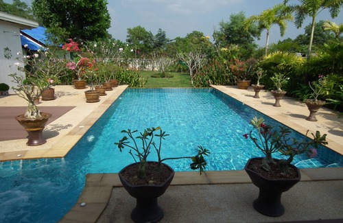 Thai Mueang Villa | House and pool facing the ocean, golf 2 km away, breakfast and cleaning included