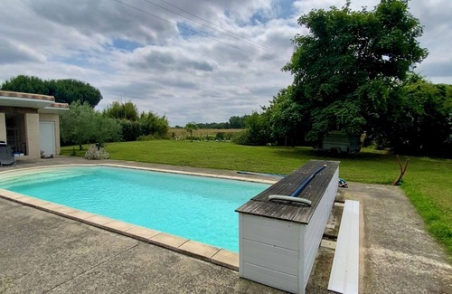 Fontenilles House | House and pool